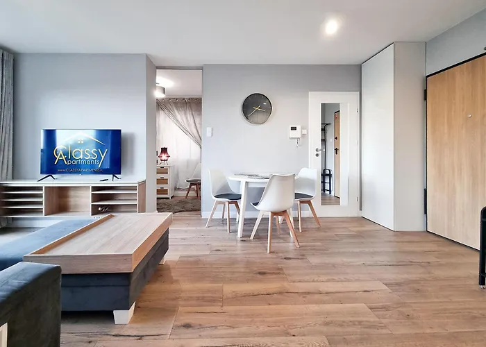 Classy - - Solano & Azymut * גדינייה